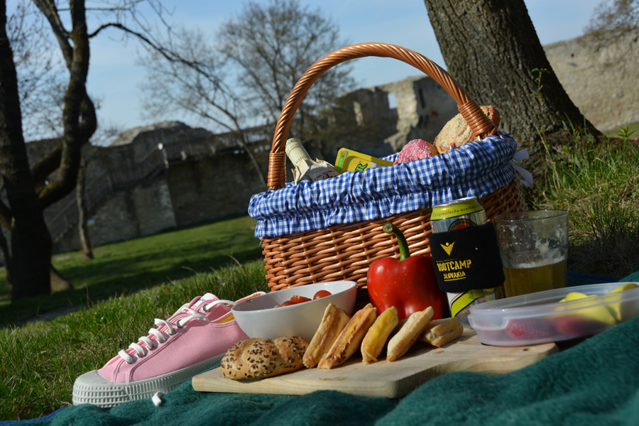 spring-picnic-janatini-novesta-1